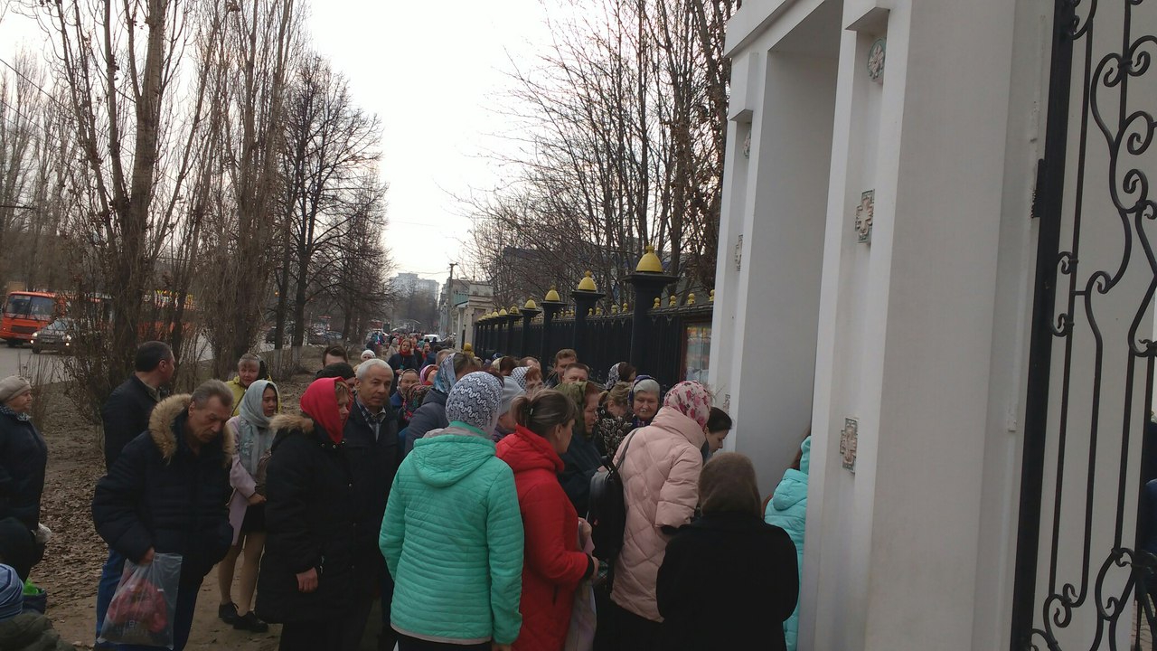 В Нижнем Новгороде спецслужбы оцепили территорию храма