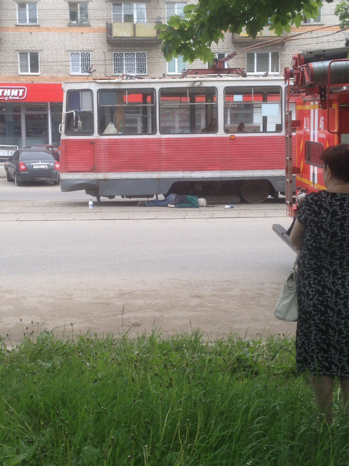 В Нижнем Новгороде трамвай сбил мужчину