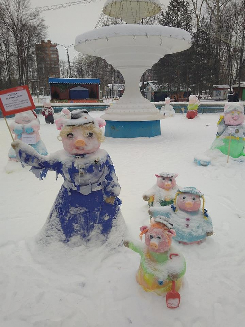 парад снеговиков в Автозаводском парке