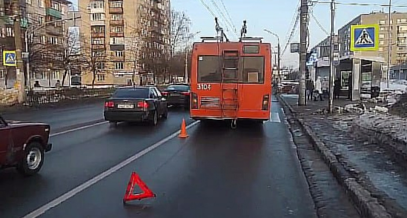 Троллейбус сбил подростка в Нижнем Новгороде 