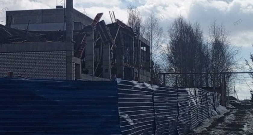 Конструкции недостроенной школы обрушились в городе Павлово: есть пострадавший 