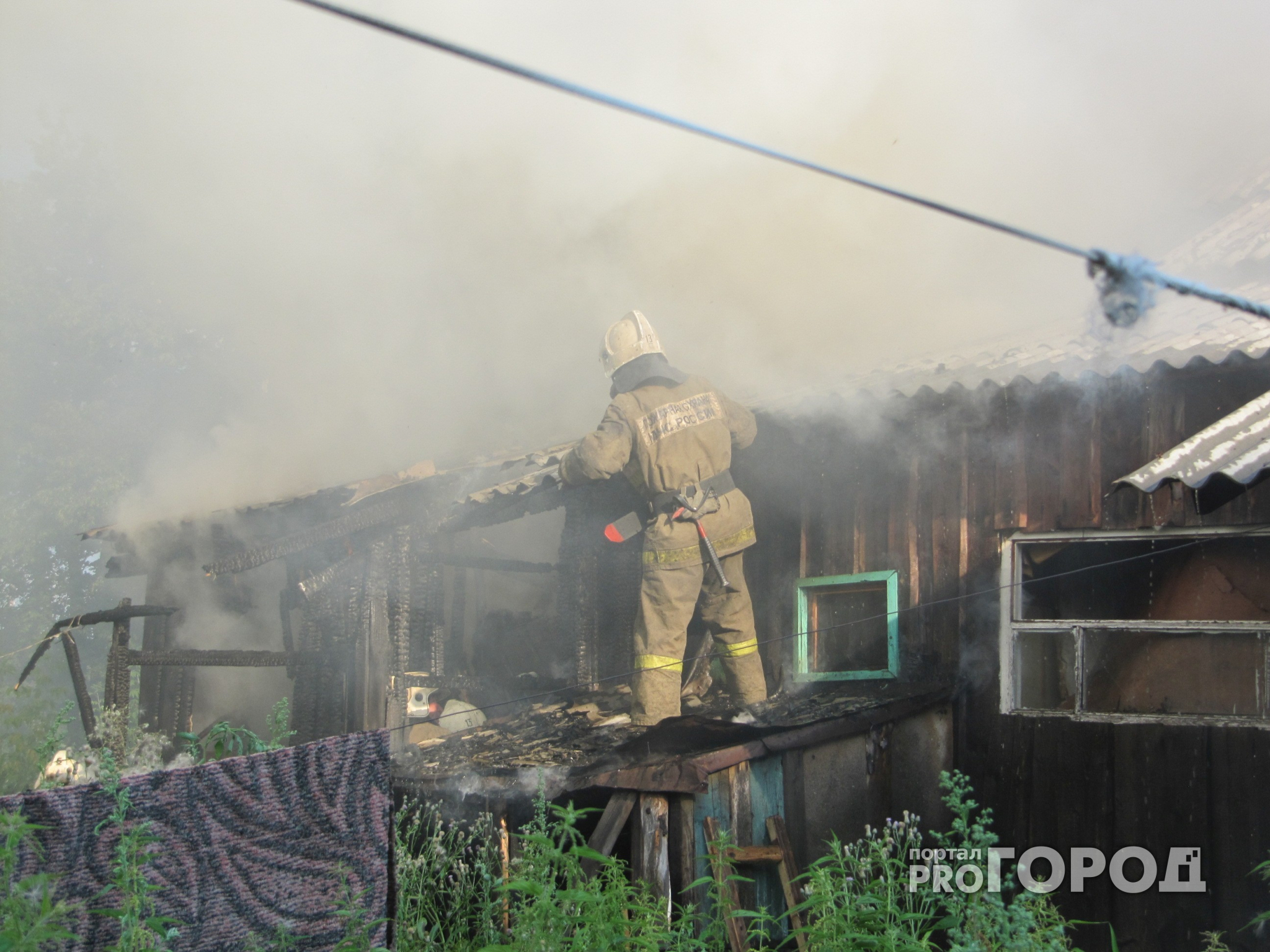 56-летний нижегородец получил ожоги 85 процентов тела в сгоревшем дотла доме