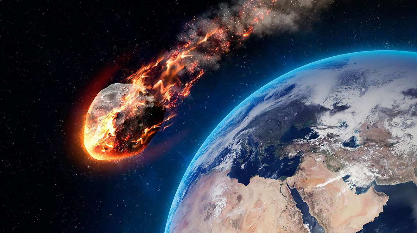 Ученые: через 60 лет земля все-таки столкнется с астероидом