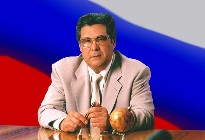 Аман Тулеев сложил полномочия губернатора Кемеровской области