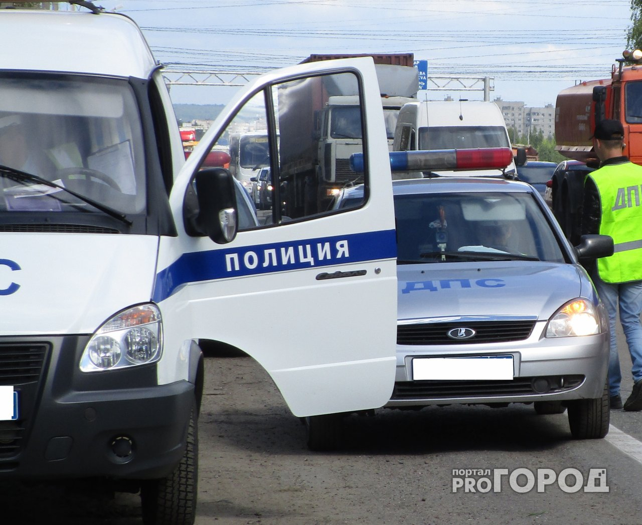 Пассажир погиб в ДТП с "Волгой" и "КамАЗом" в Нижегородской области