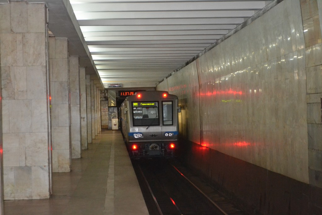 Стало известно, как будет работать нижегородское метро в новогоднюю ночь