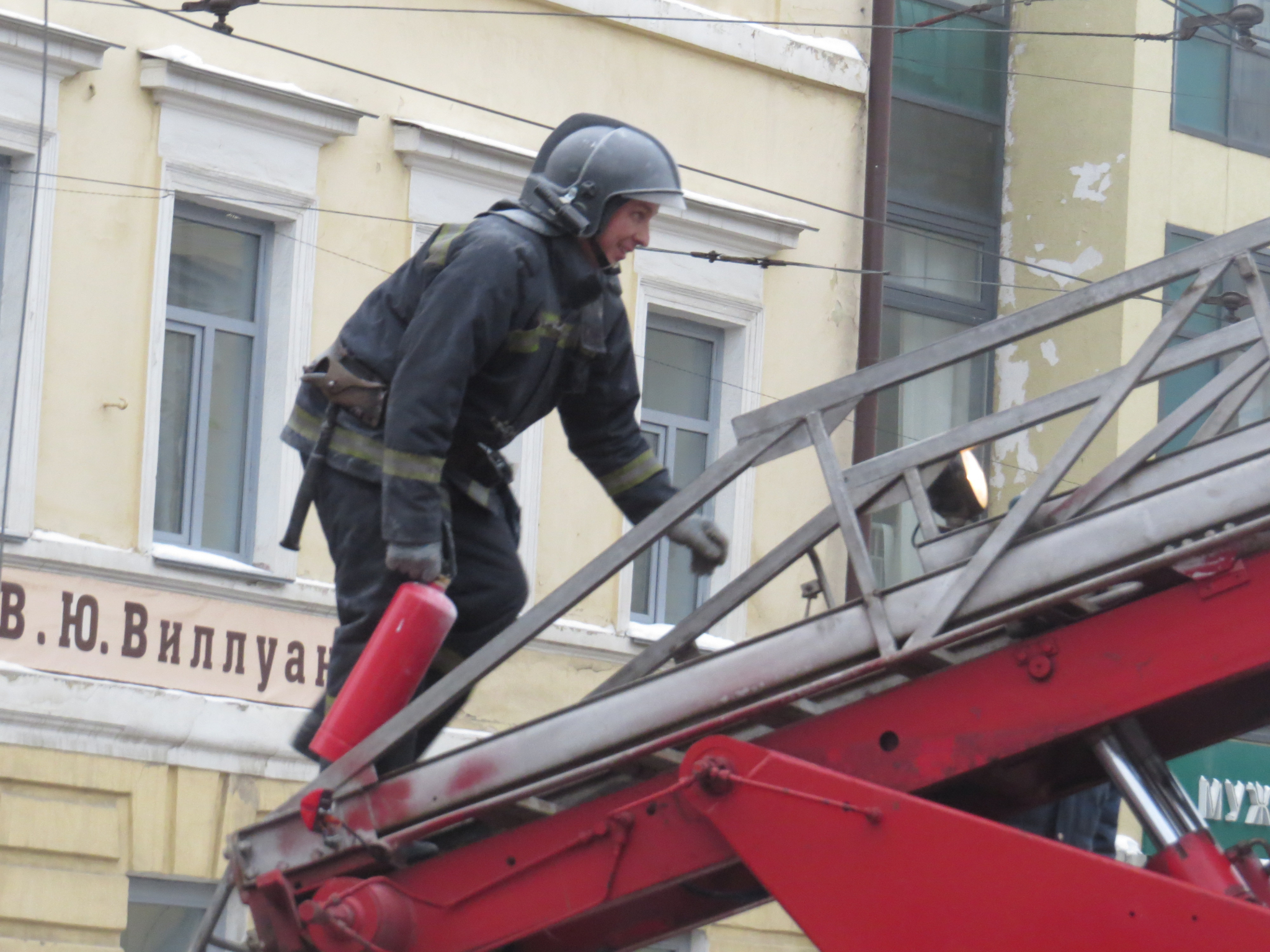91-летняя женщина и 55-летний мужчина погибли на пожаре в Кстове