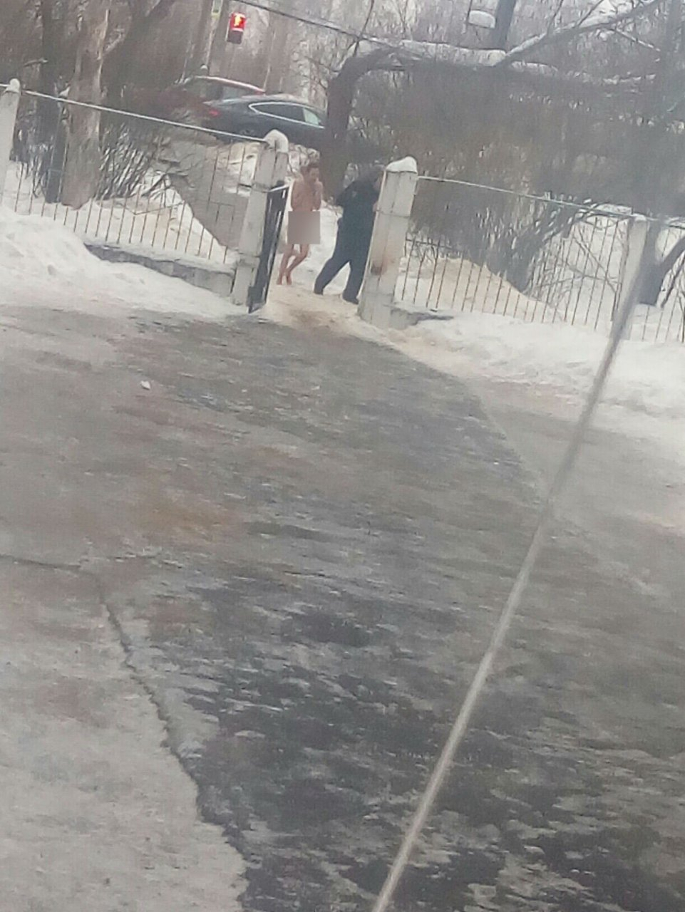 Стало известно, чем закончилась пробежка голого мужчины по Автозаводскому району