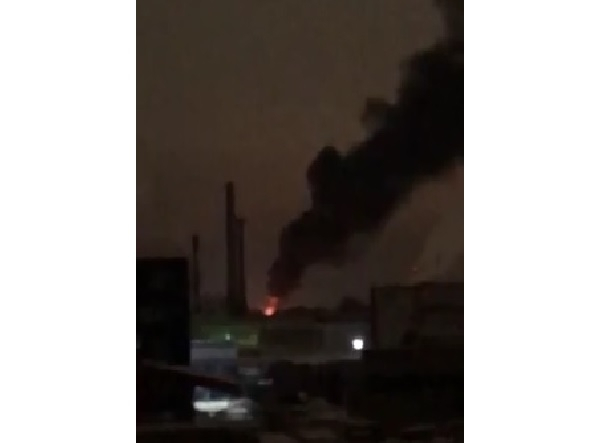 Крупный пожар уничтожил трансформаторную подстанцию на заводе «РУМО» (ВИДЕО)