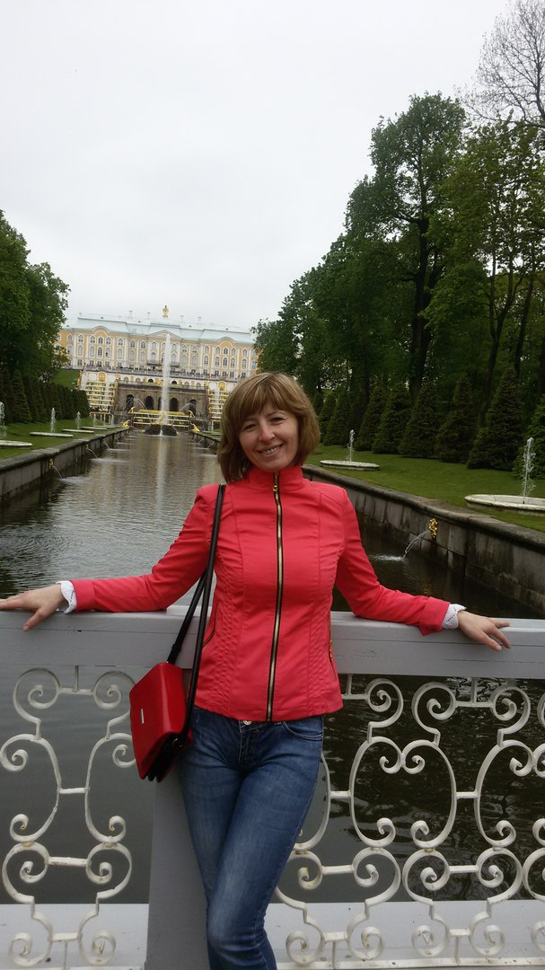 43-летнюю жительницу Дзержинска обвиняют в создании мужского гарема