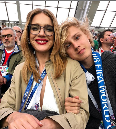 Вырос малыш: Наталья Водянова опубликовала фото с сыном