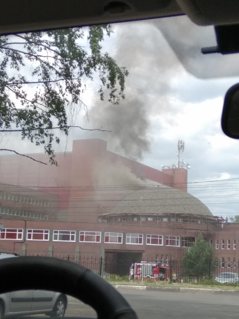 Более 400 человек эвакуировали из-за пожара в академии самбо в Кстове