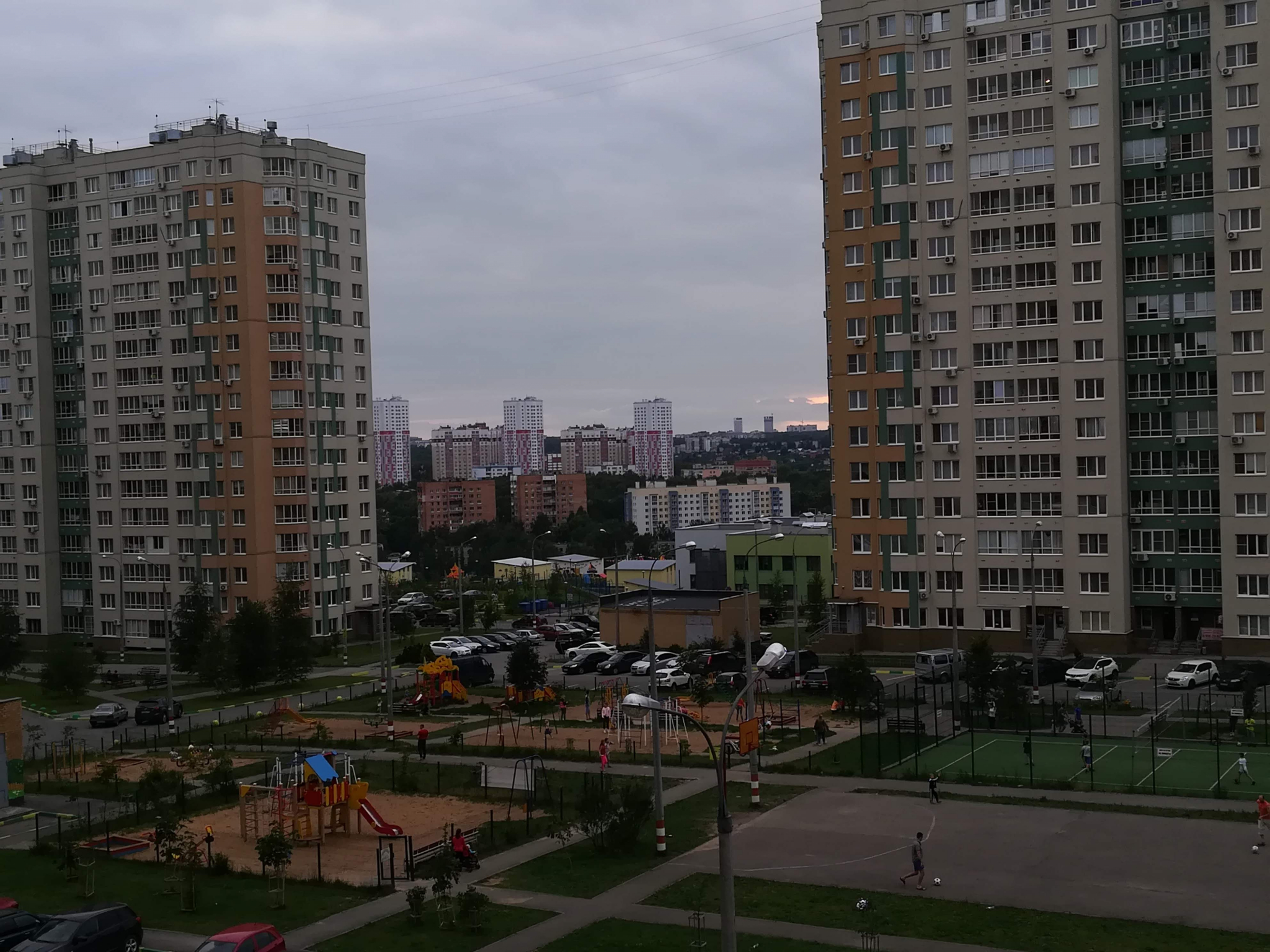 18-летняя нижегородка покончила с собой на детской площадке в Автозаводском районе