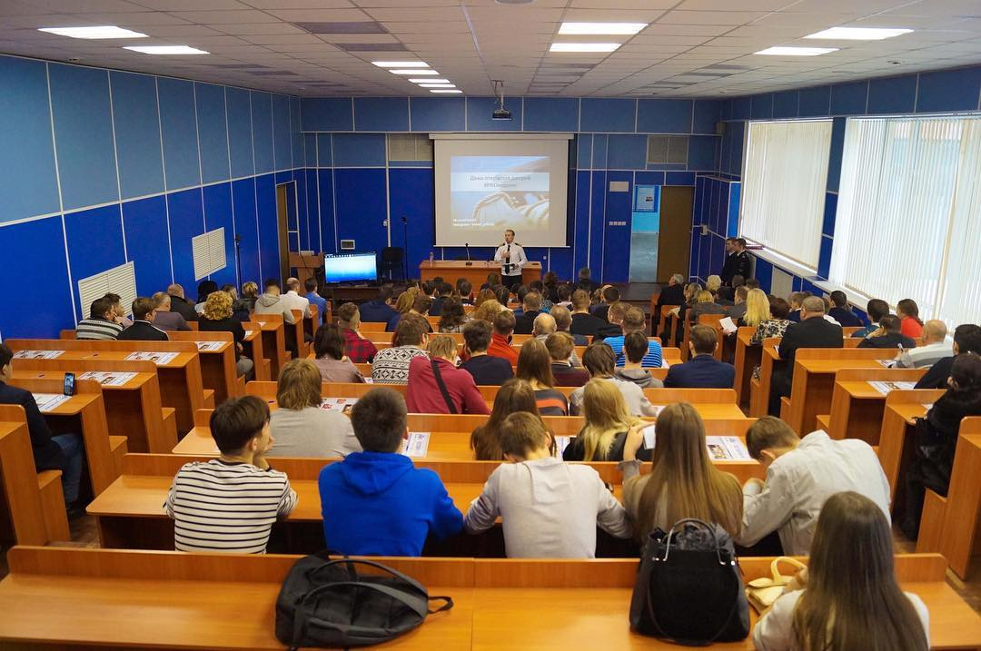 Студентов и преподавателей нижегородской водной академии эвакуировали 10 февраля