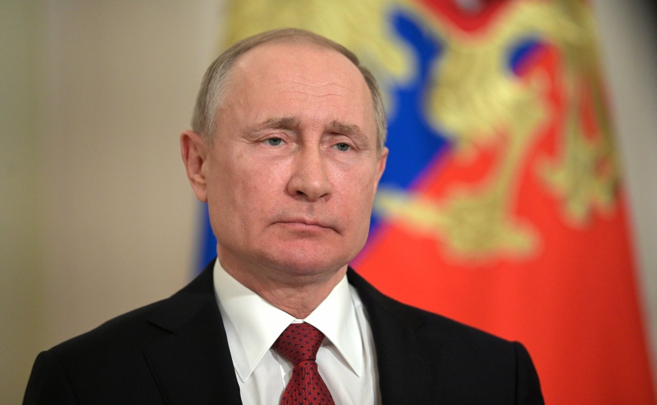 Нижегородцы об указе Путина о выходной неделе: «По факту, работать будем все»