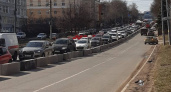 В Нижнем Новгороде улица Бекетова встала в пробке