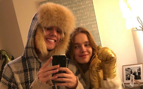 Почему труселя поверх леггинсов: Наталья Водянова поздравила старшего сына с 18-летием