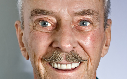 Как сохранить голливудскую улыбку до пенсии: советы стоматолога