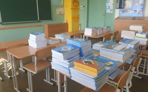 Новые учебники на 432 млн рублей закуплены для нижегородских школ