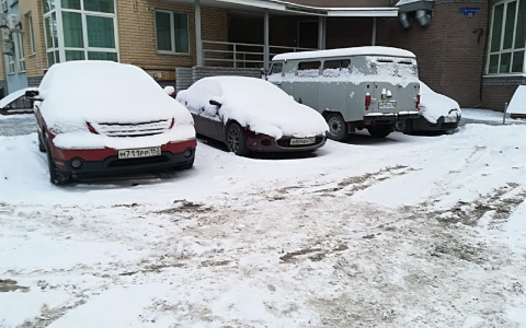 Остановку и парковку автомобилей запретили на 12 улицах в центре Нижнего Новгорода